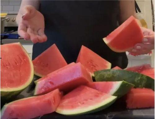 美股吃瓜,揭秘投资者“吃瓜”背后的投资智慧